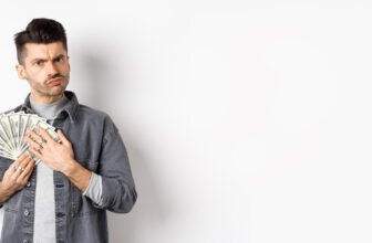 Што вели Библијата за брзото збогатување?